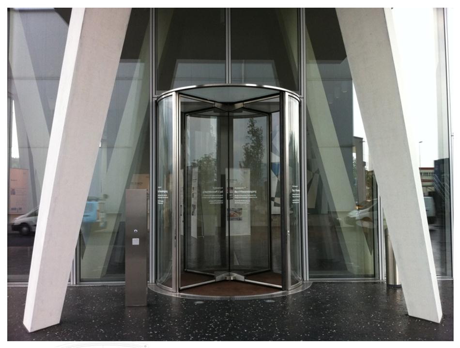 “水晶旋轉(zhuǎn)門”讓建筑、裝飾設(shè)計(jì)師更加自如！(圖2)